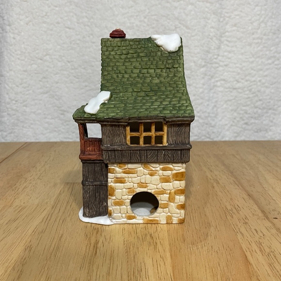 Department 56  Dicken’s Village Series “ Bean &  Son Smithy Shop” - Picture 6 of 12